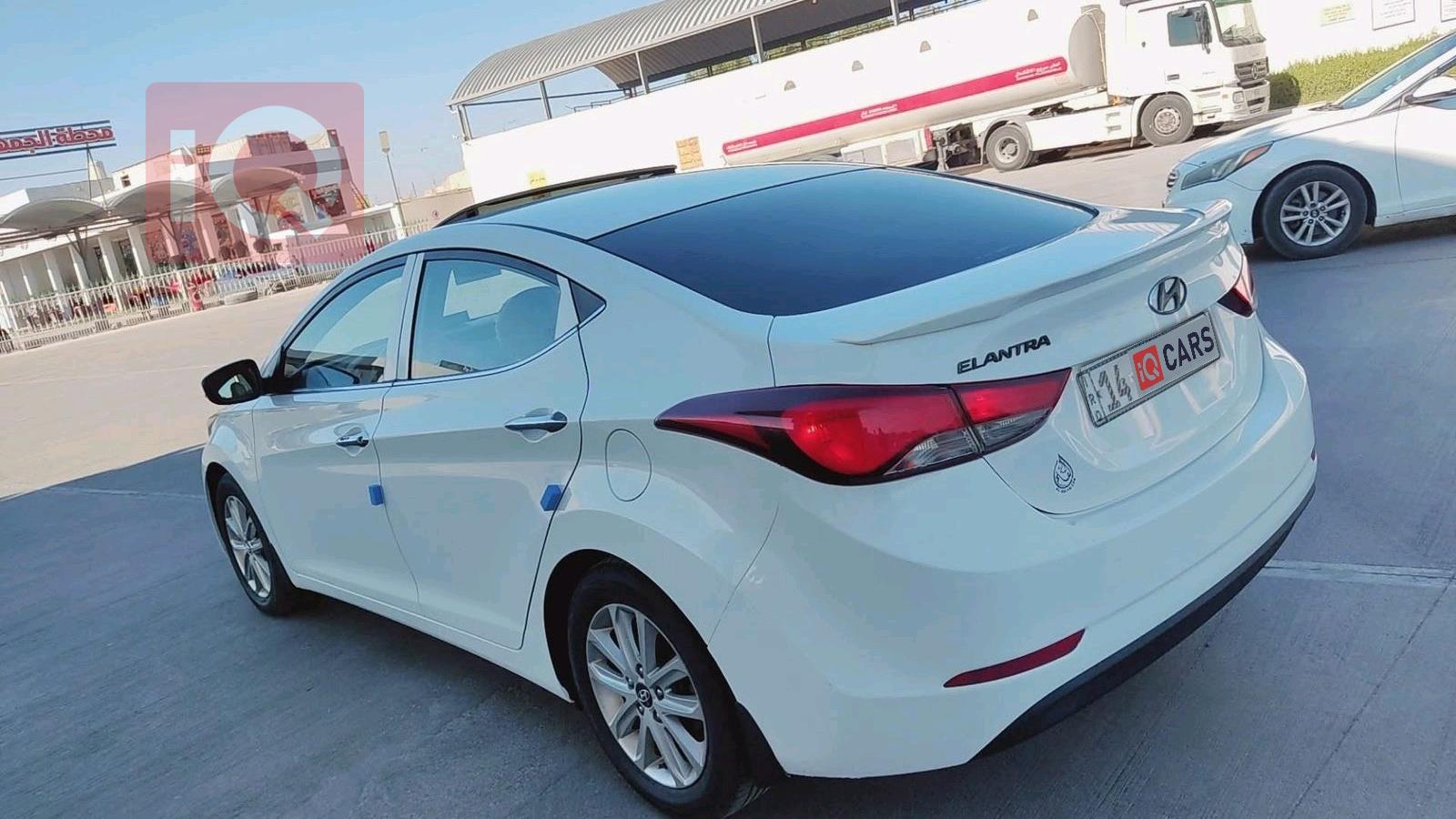 هيونداي النترا